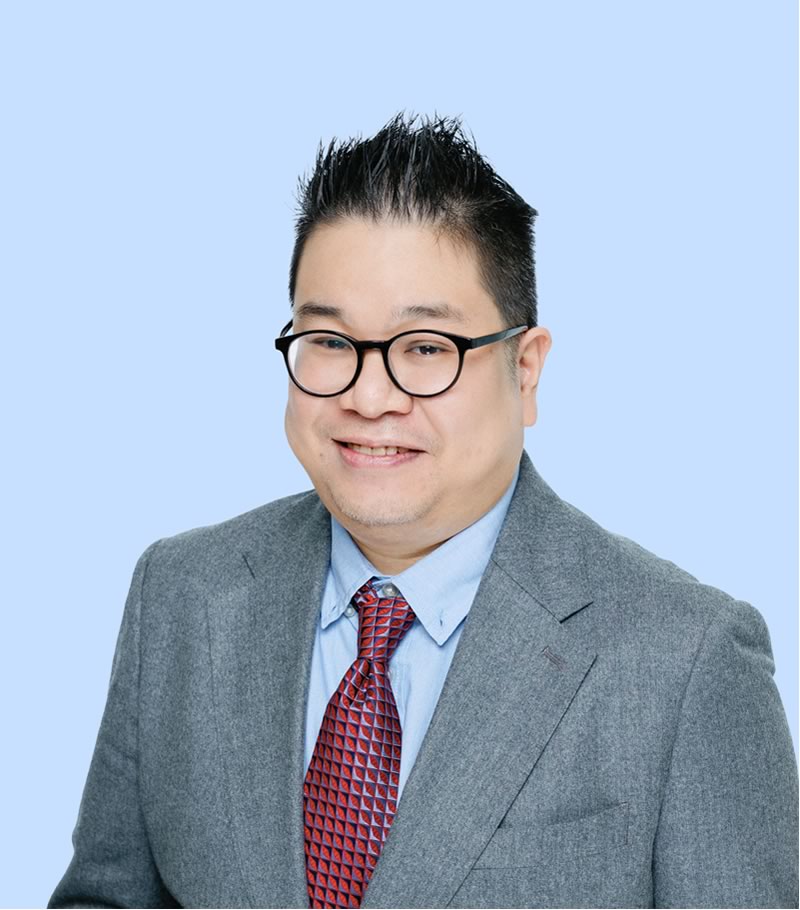 Portrait image of Giao Duong, Life and Health Actuarial Team